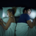 Can Smartphones Affect Fertility? New Research on Birth Rates